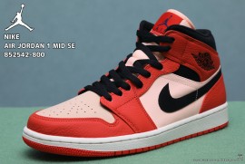 NIKE AIR JORDAN 1 MID SE 852542-800