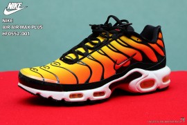 NIKE AIR MAX PLUS HF0552-001